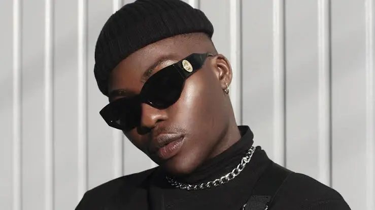 Cover Art For Reekado Banks raises concerns over music executive exploiting upcoming artists
